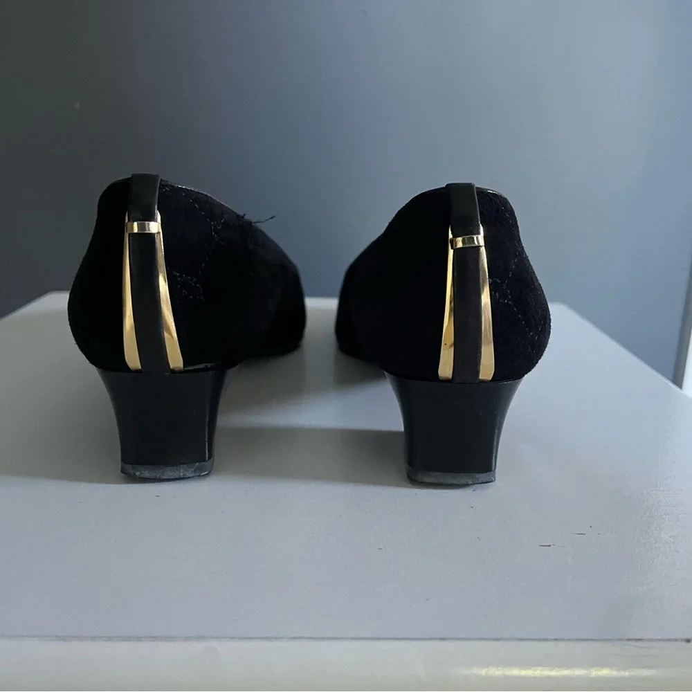 VTG Bally Black Suede Smooth Leather Combo Campanula Cap toe Pump Low Heel Sz 37 - Picture 7 of 13